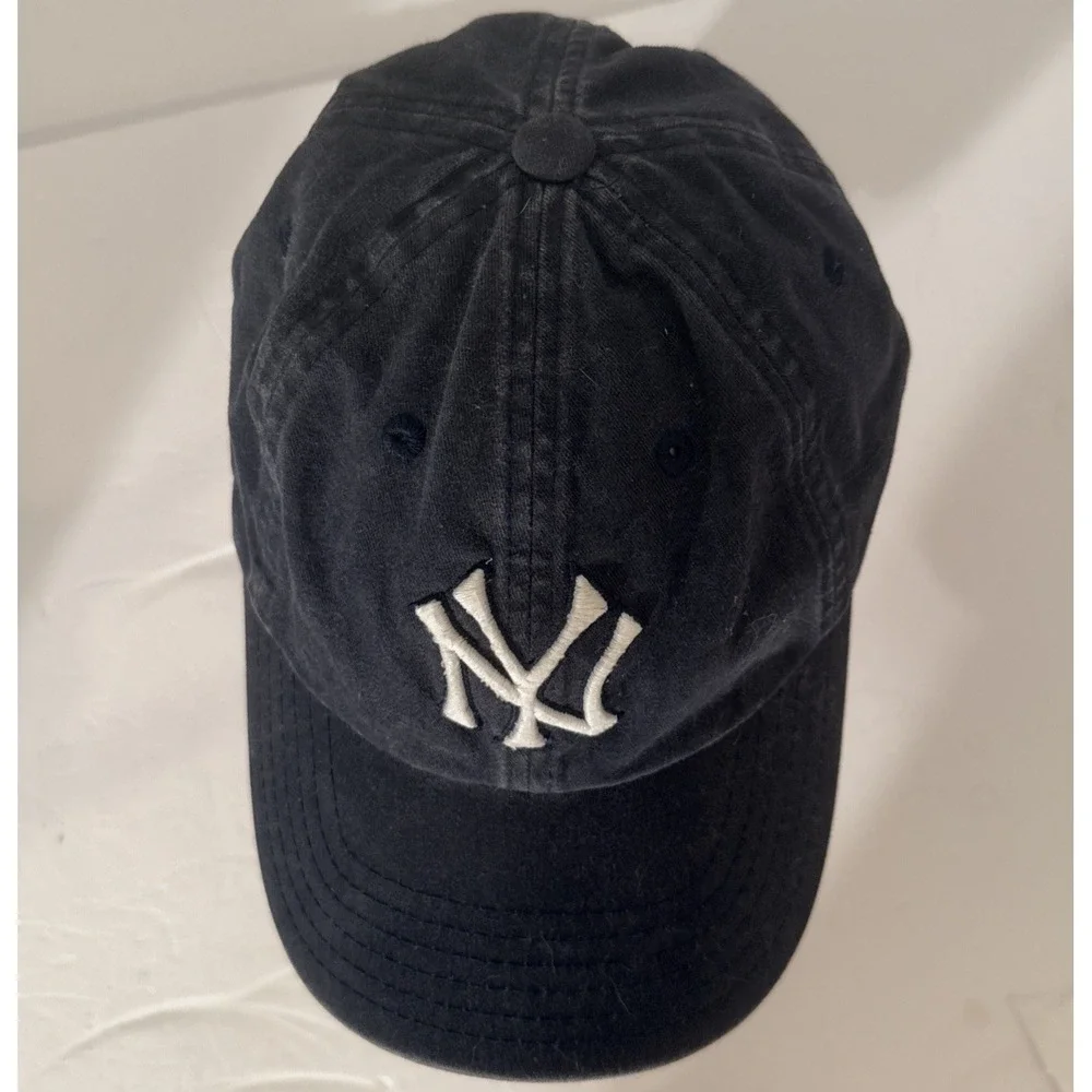 American Needle Coop New York Yankees Navy/Gray Washed-Fade Strapback Hat Cap VG